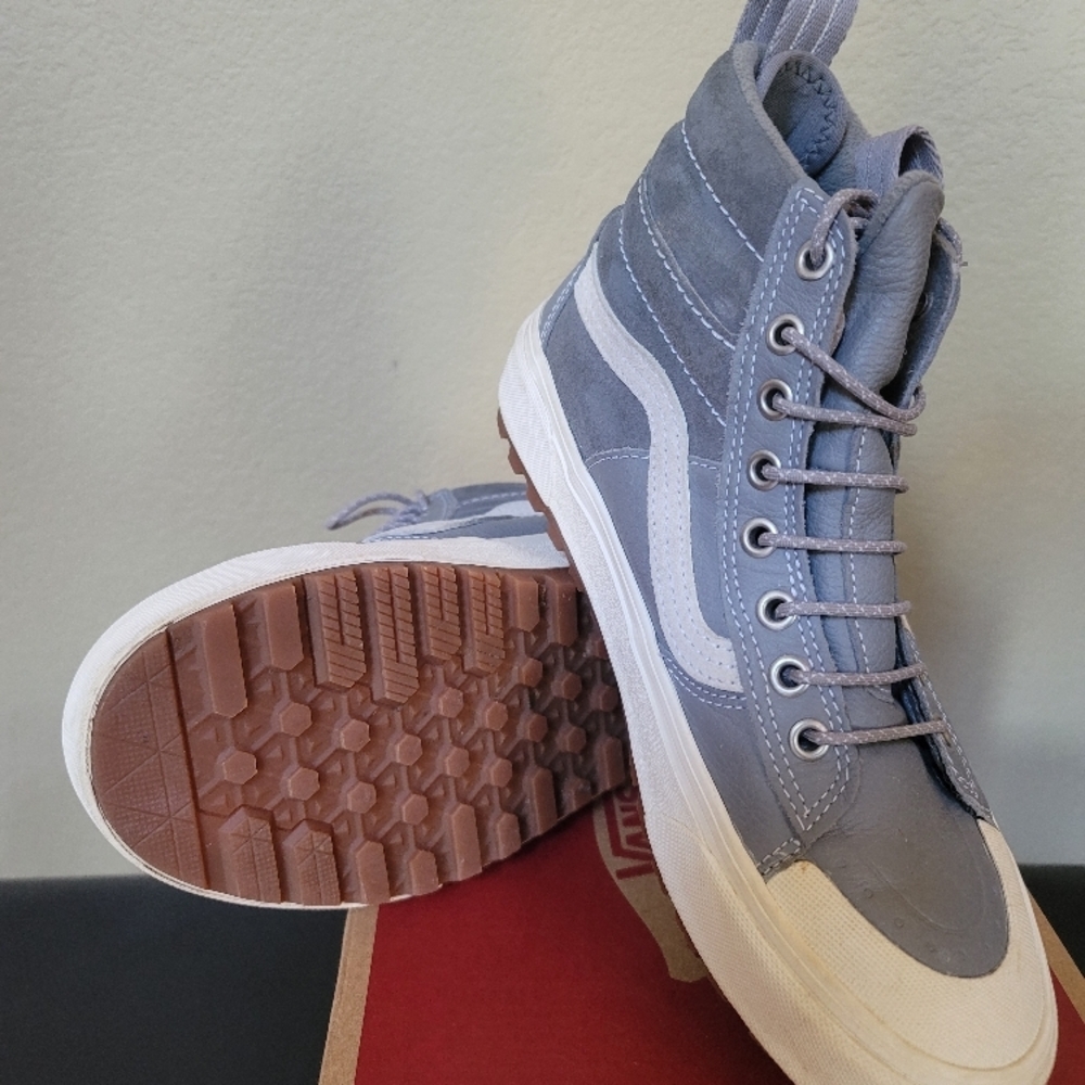Vans High-Top Sneakers in Blue and White